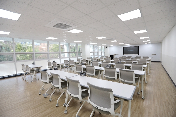 아카데미아(건설관 4층) 섬네일